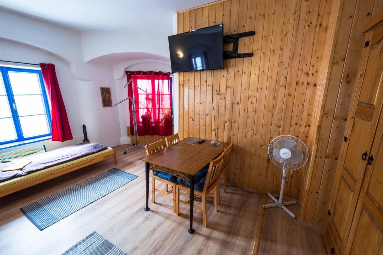 Red Point Hotell Tábor Eksteriør bilde